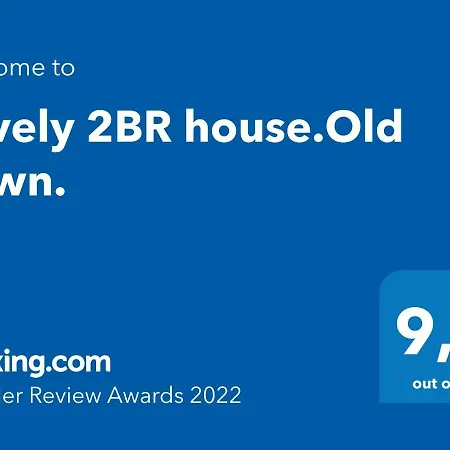 Lovely 2br House.old Town. شقة