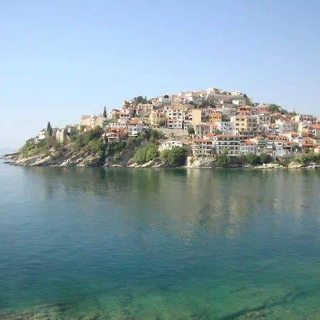 Apartmán Lovely 2br House.old Town. *