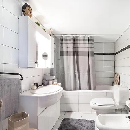 Lovely 2br House.old Town. Appartamento *