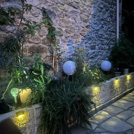 Lovely 2br House.old Town. Apartment Kavala