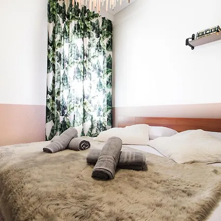 Lovely 2br House.old Town. *