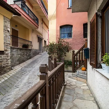 Lovely 2br House.old Town. *